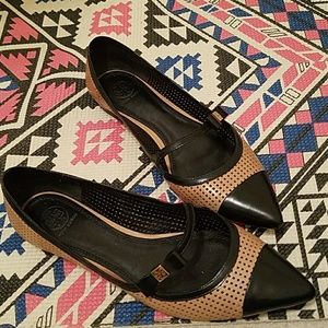 Tory Burch bow flats